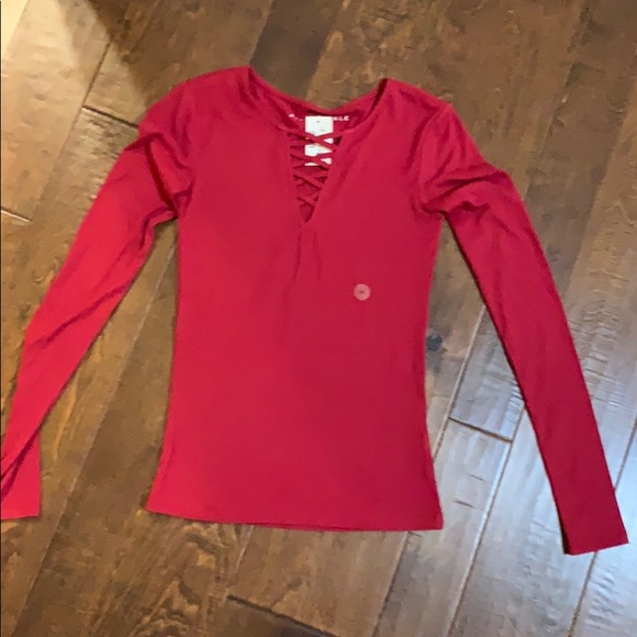 red top - Picture 2 of 2